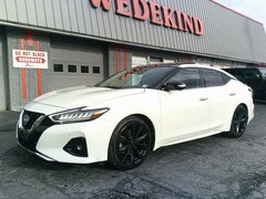 2023 Nissan Maxima Platinum Sedan