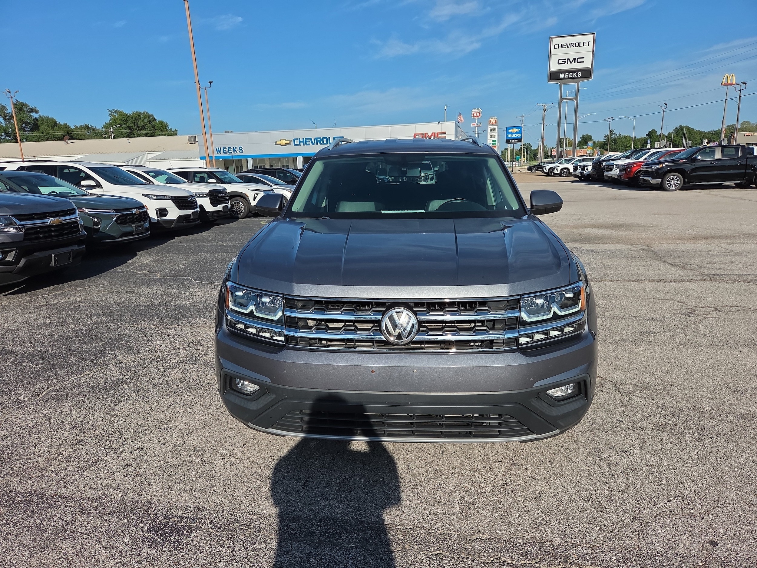 Used 2019 Volkswagen Atlas SE with VIN 1V2DP2CA5KC592153 for sale in West Frankfort, IL