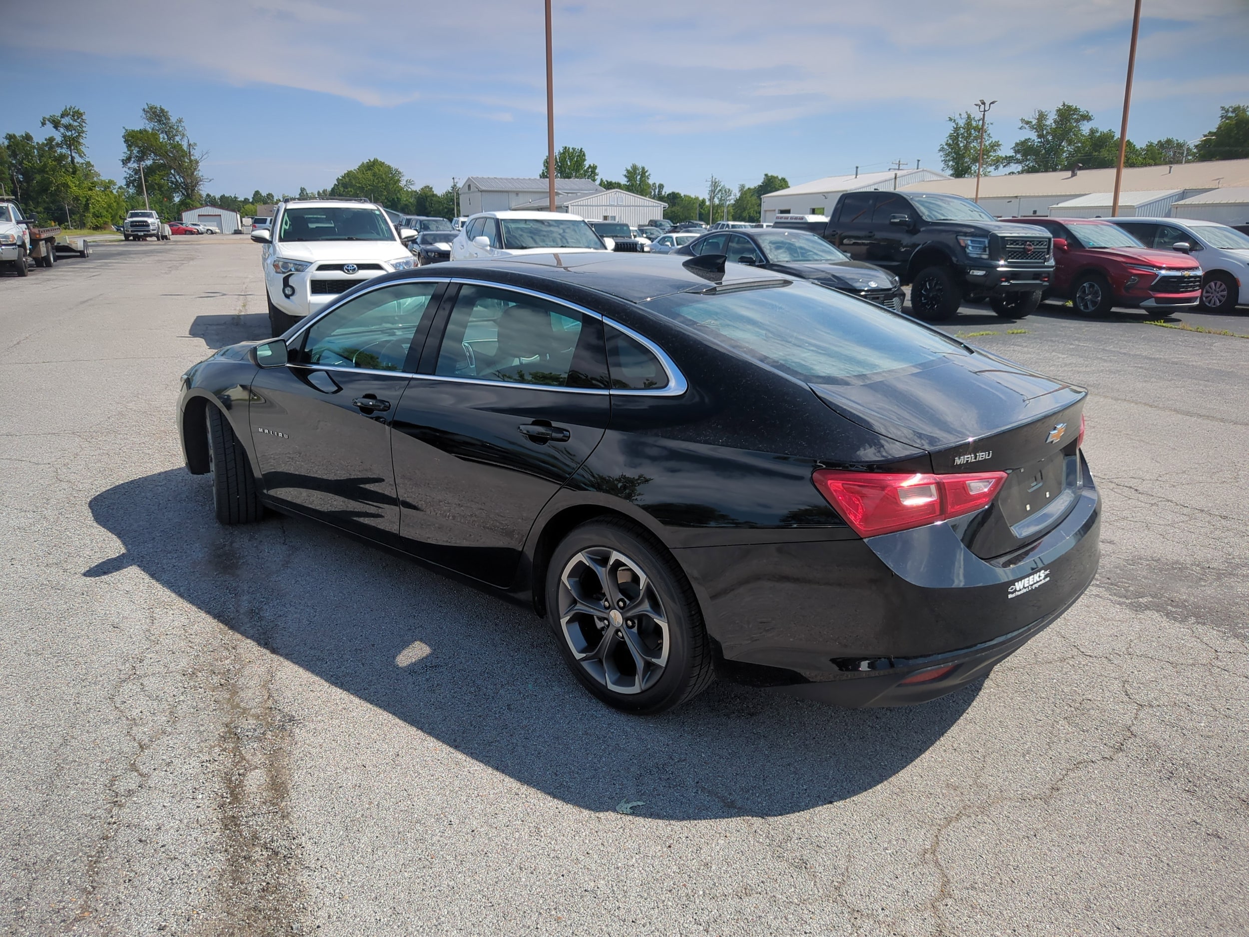 2023 Chevrolet Malibu 1LT - Photo 5