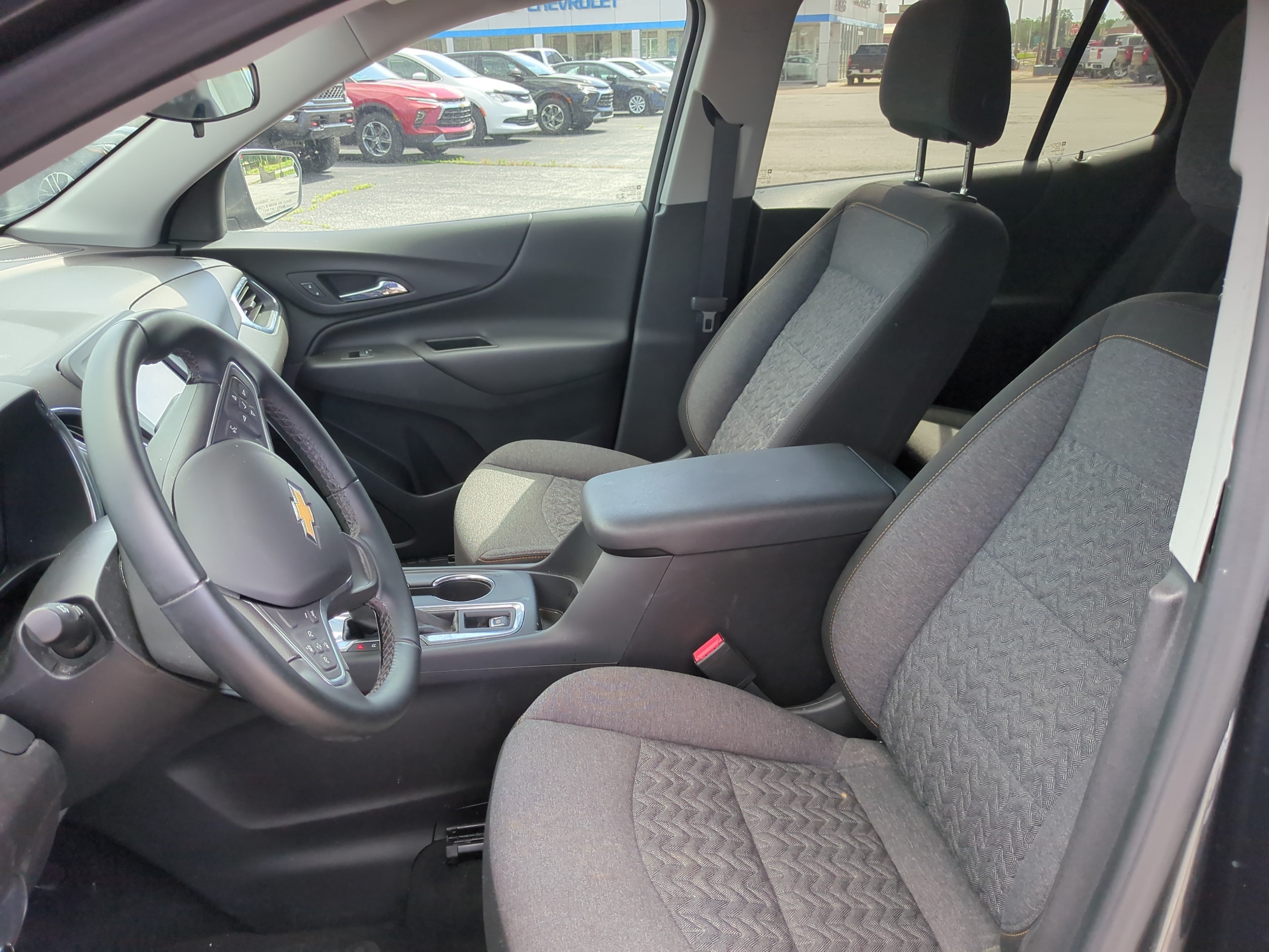 2023 Chevrolet Equinox LT - Photo 8