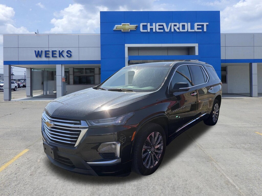 Used 2023 Chevrolet Traverse Premier SUV