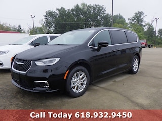 2026 Chrysler Pacifica SELECT Passenger Van