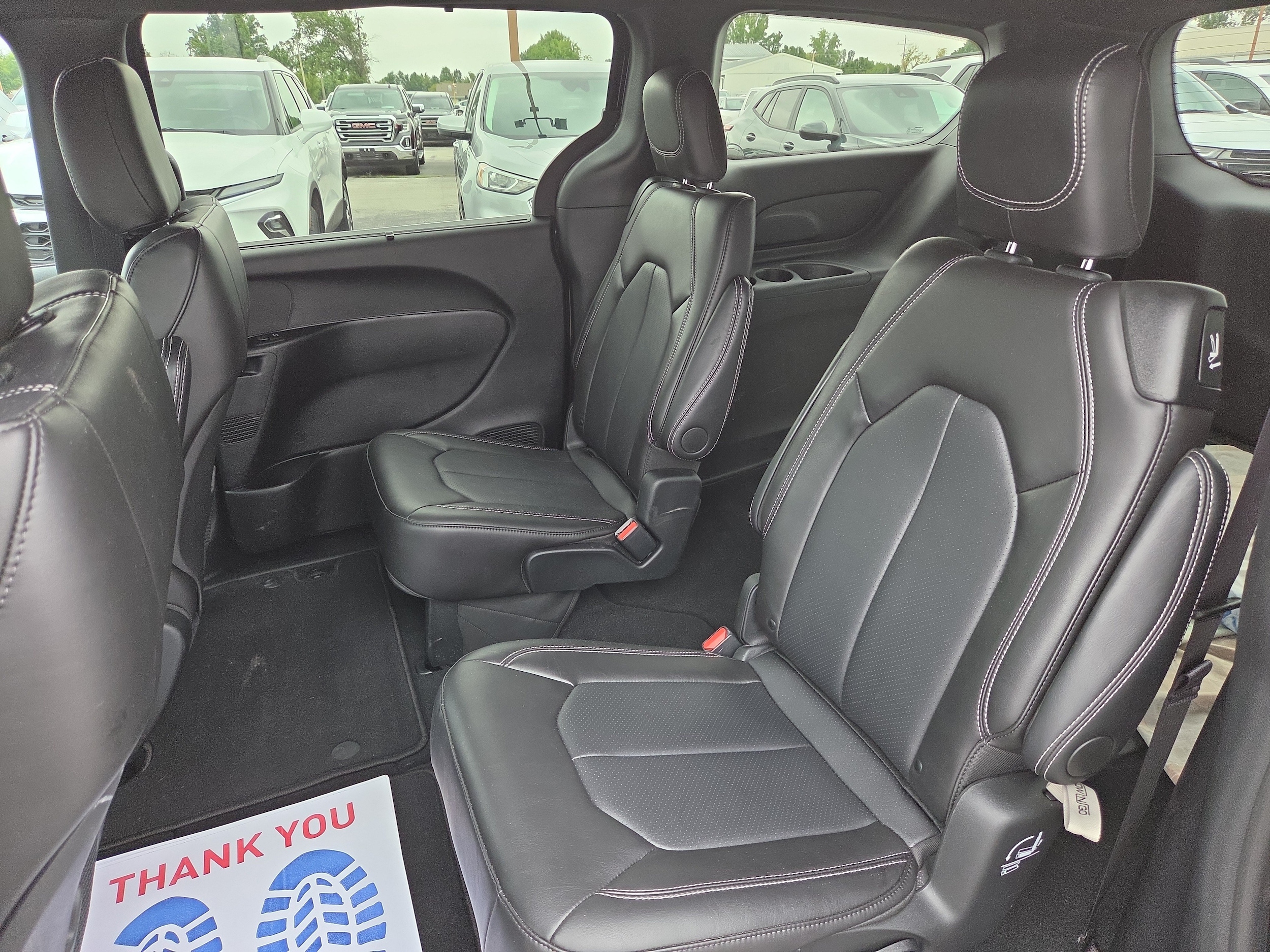 2026 Chrysler Pacifica Select - Photo 6