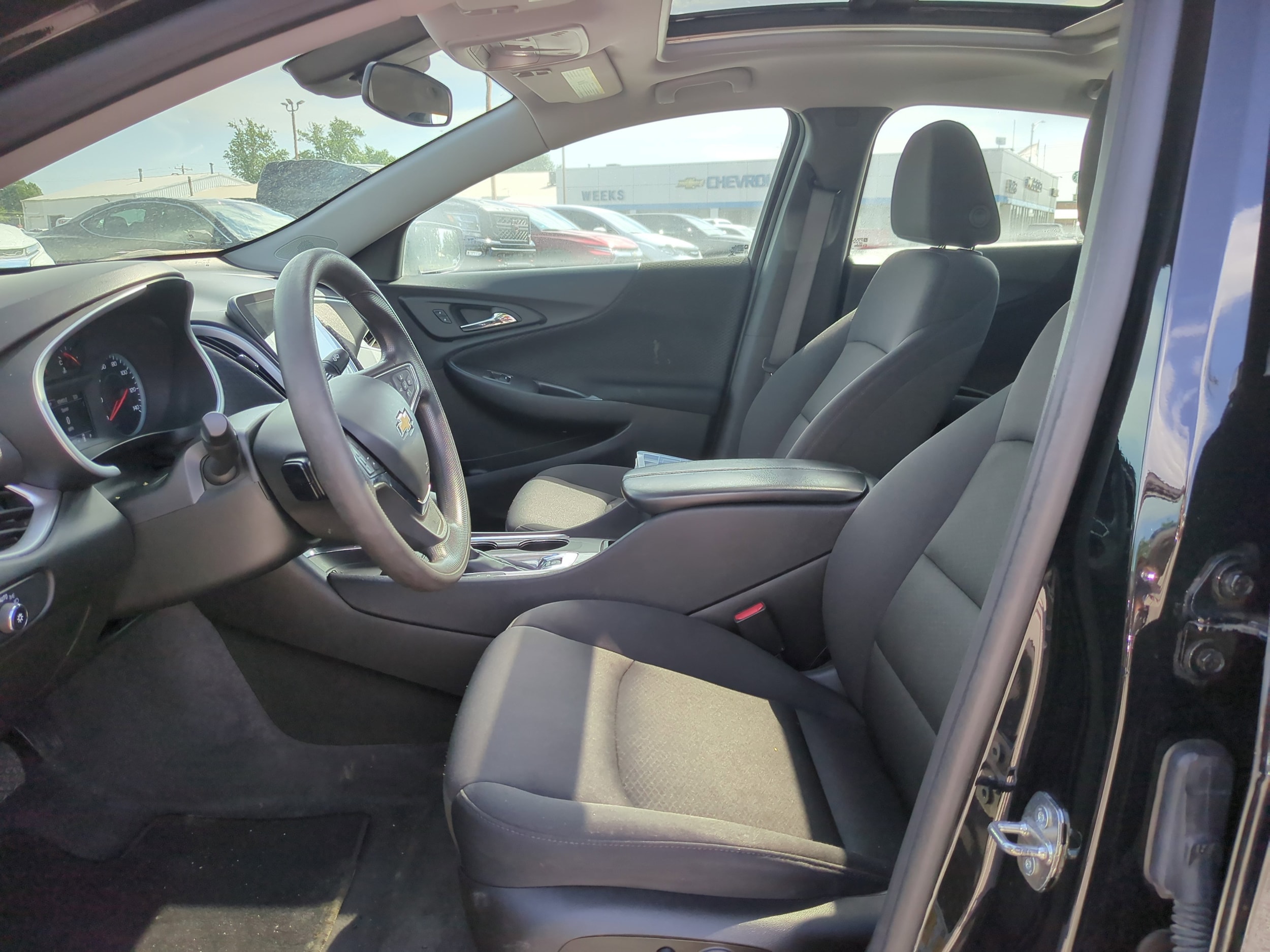 2023 Chevrolet Malibu 1LT - Photo 8