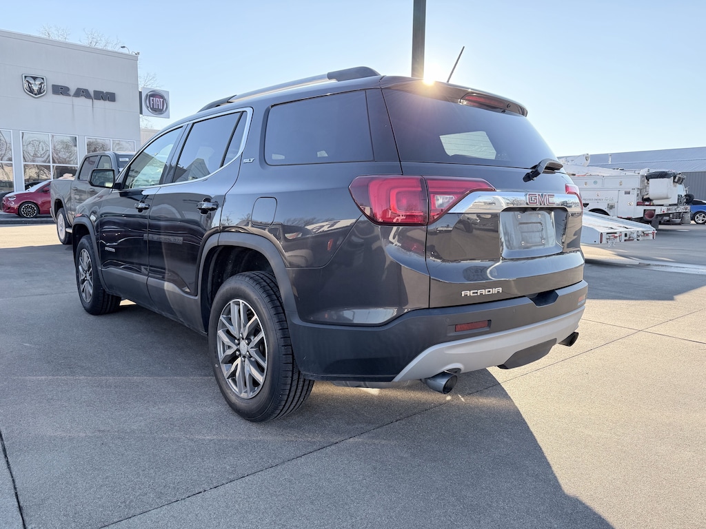 Used 2017 GMC Acadia SLT-2 SUV