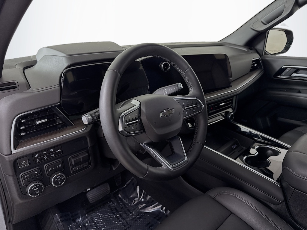 Used 2025 Chevrolet Suburban Z71 SUV