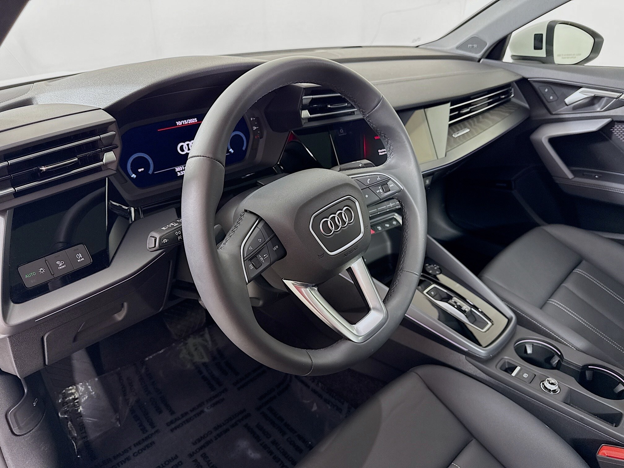 2025 Audi A3 40 Premium Plus photo 3