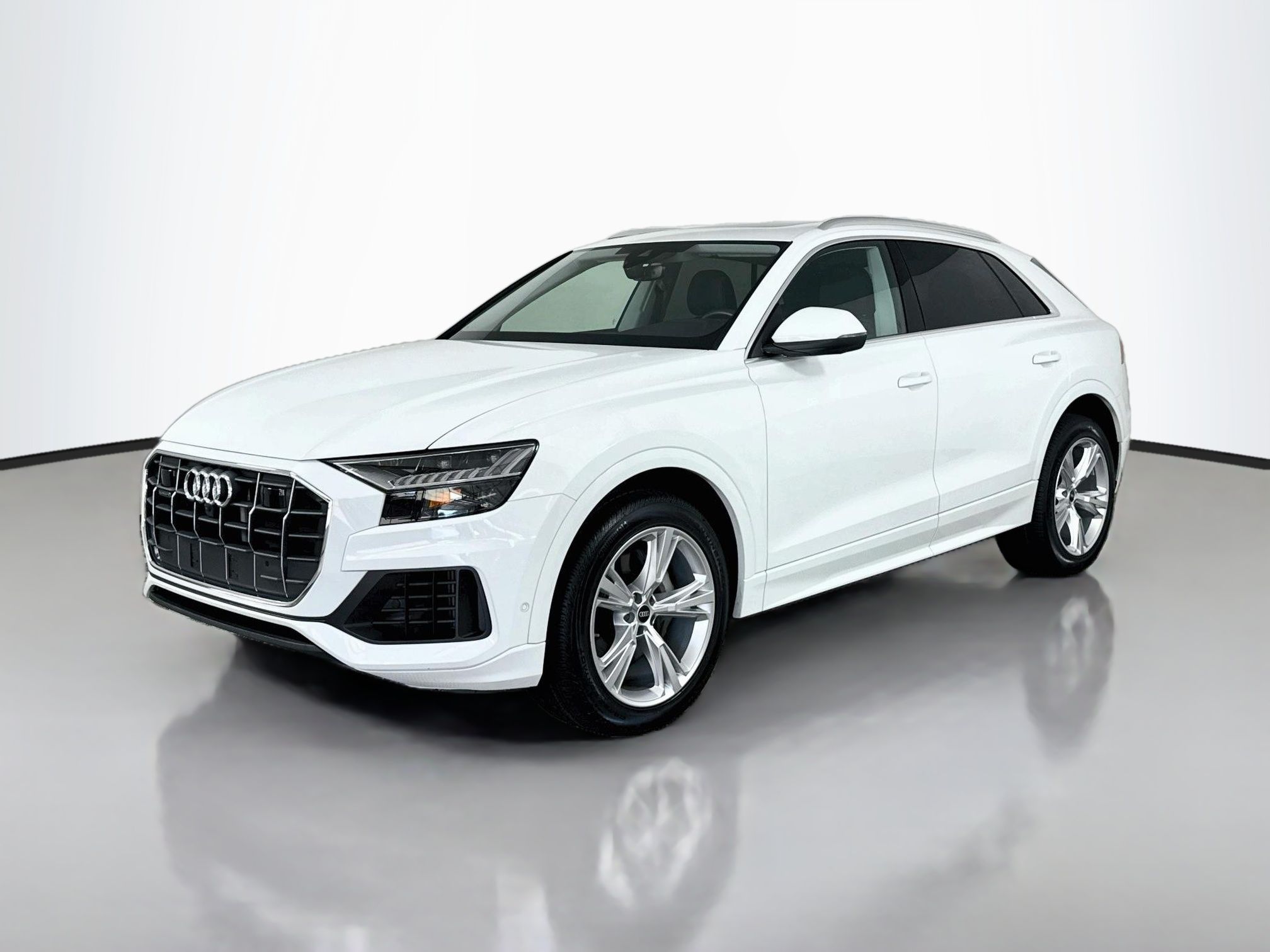 2023 Audi Q8