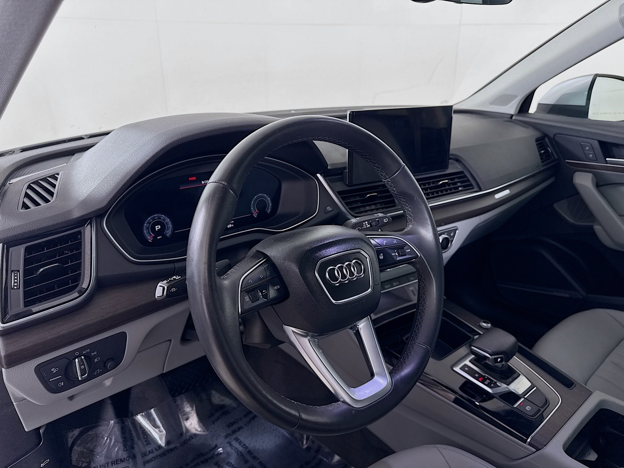 2022 Audi Q5 45 S line Premium Plus photo 3