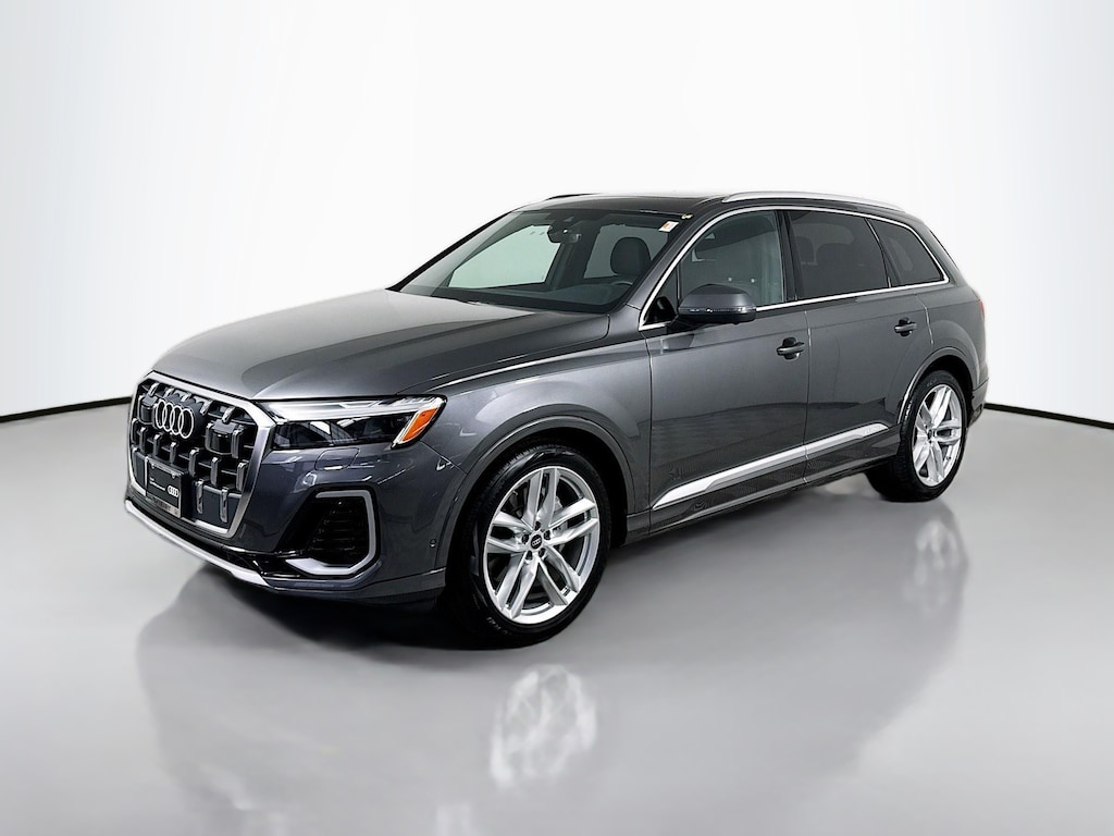 Certified 2025 Audi Q7 55 Premium Plus SUV