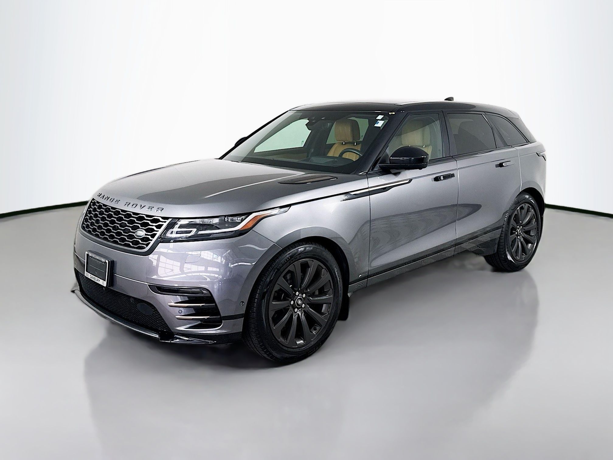 2018 Land Rover Range Rover Velar R-Dynamic HSE V6's photo