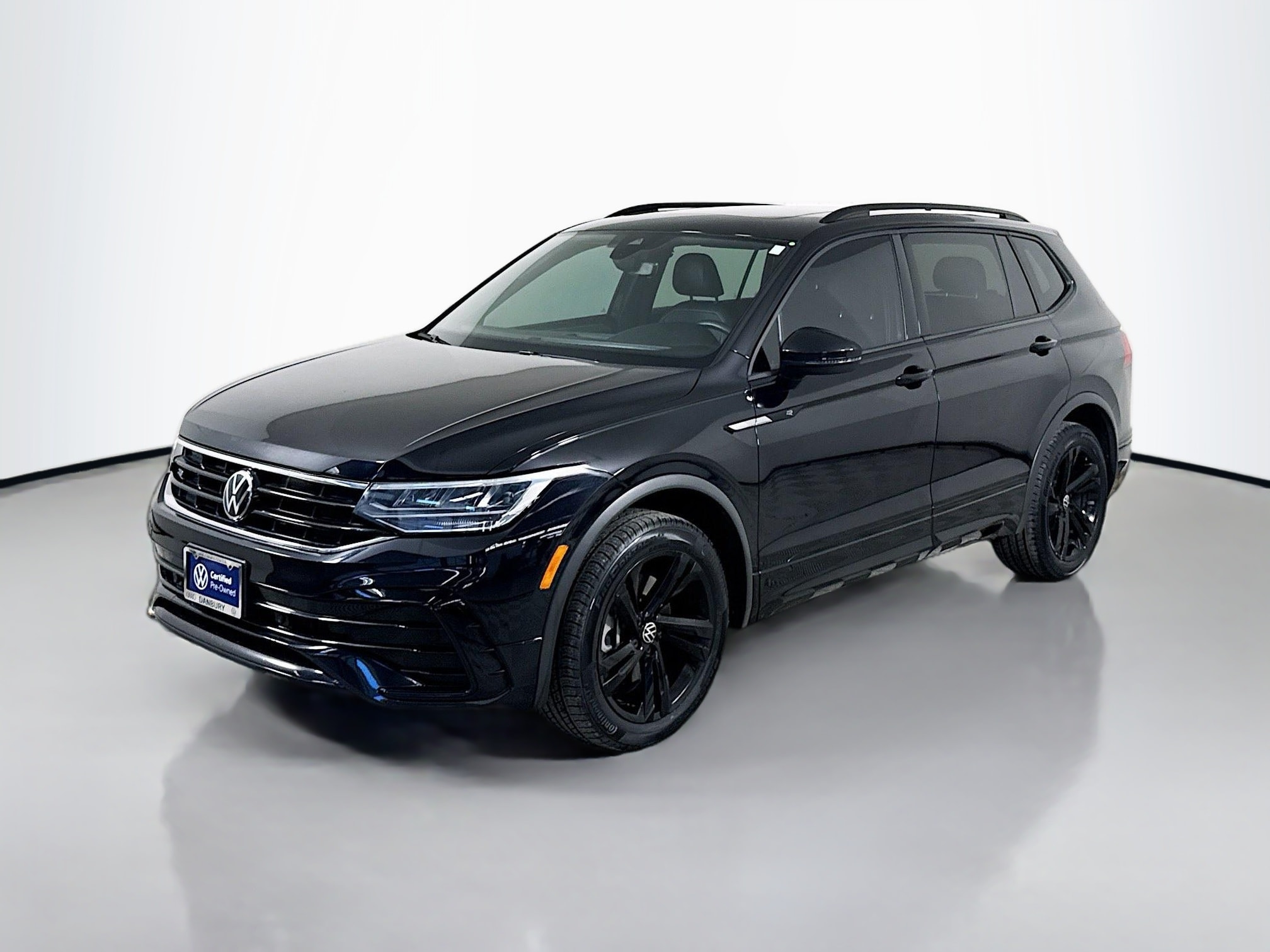 2023 Volkswagen Tiguan SE R-LINE BLACK