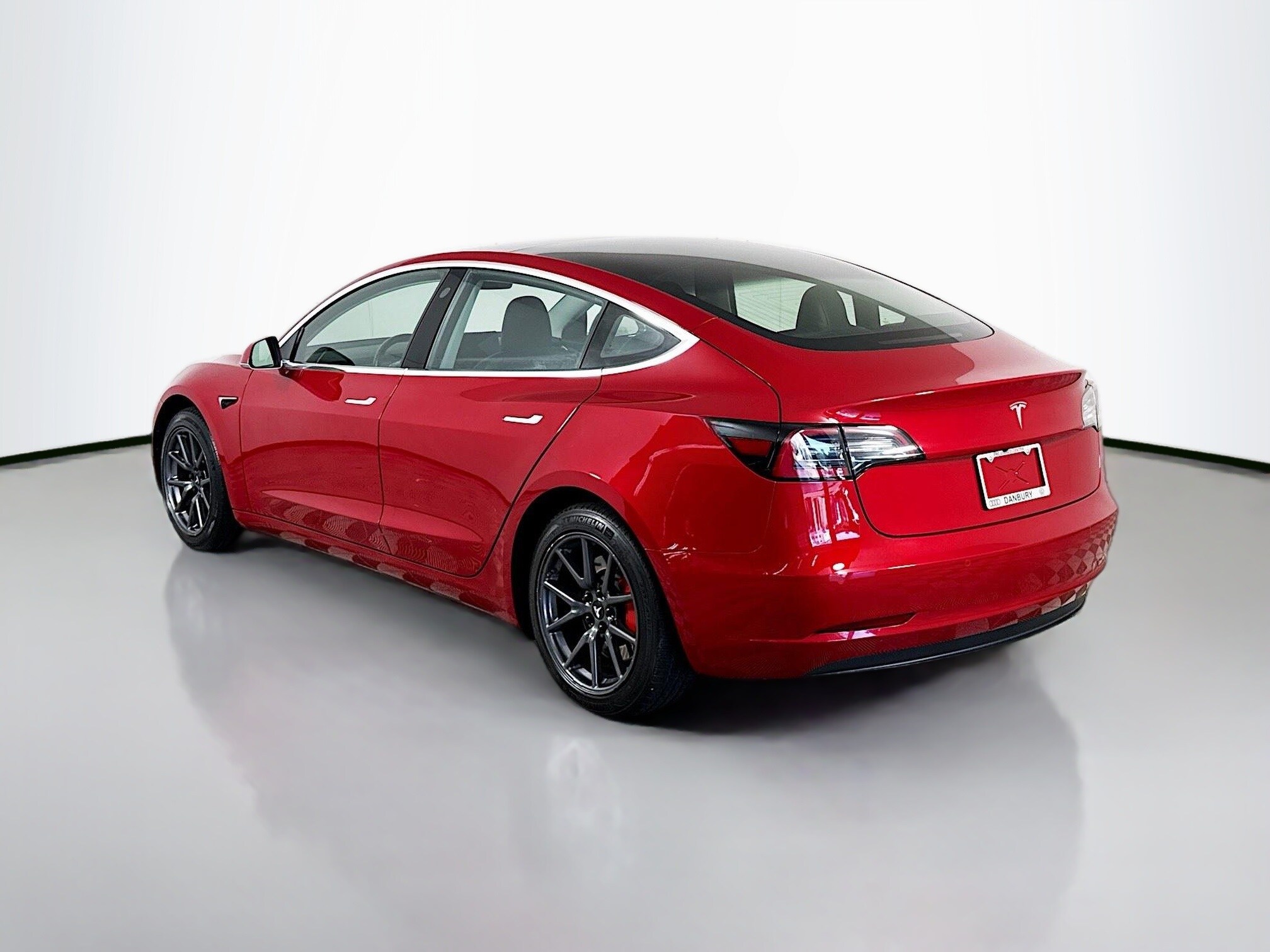2018 Tesla Model 3 photo 3