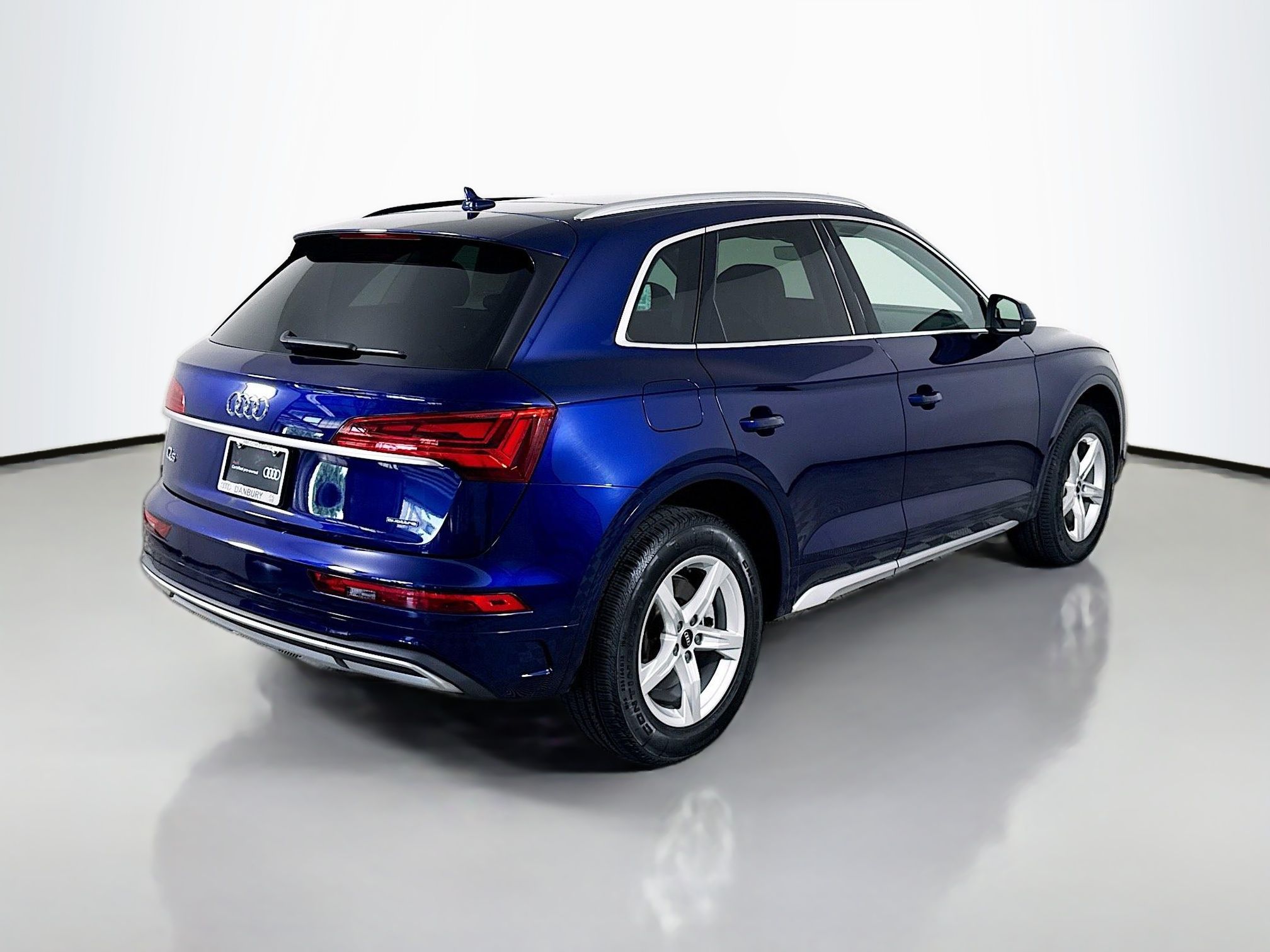 2023 Audi Q5 Premium - Photo 9