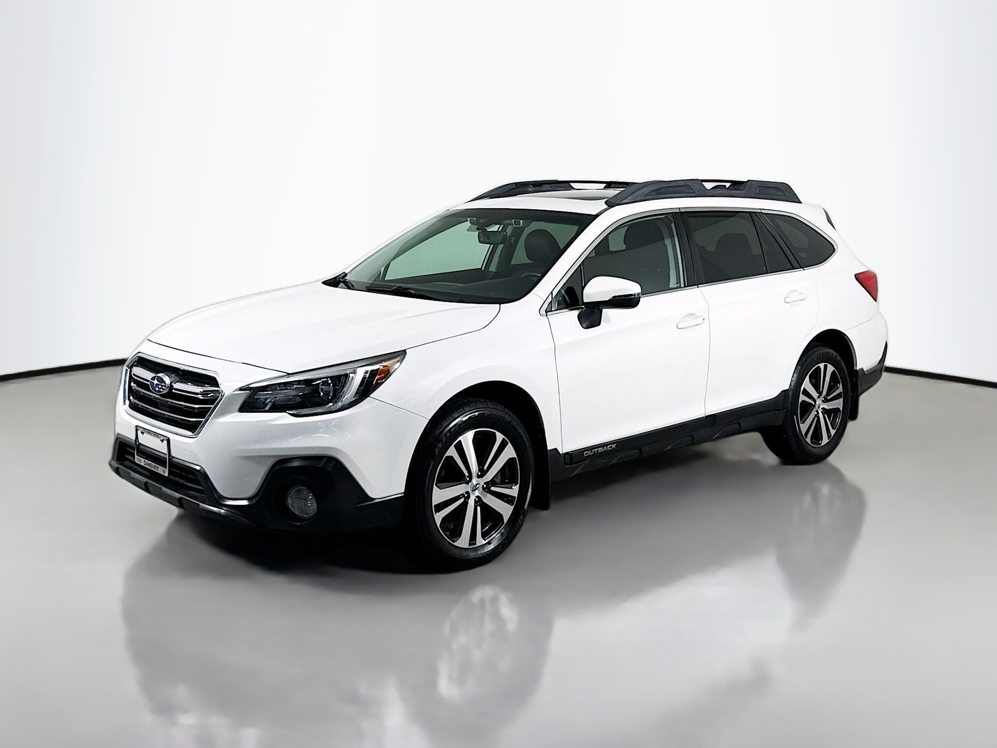 2018 Subaru Outback Limited's photo