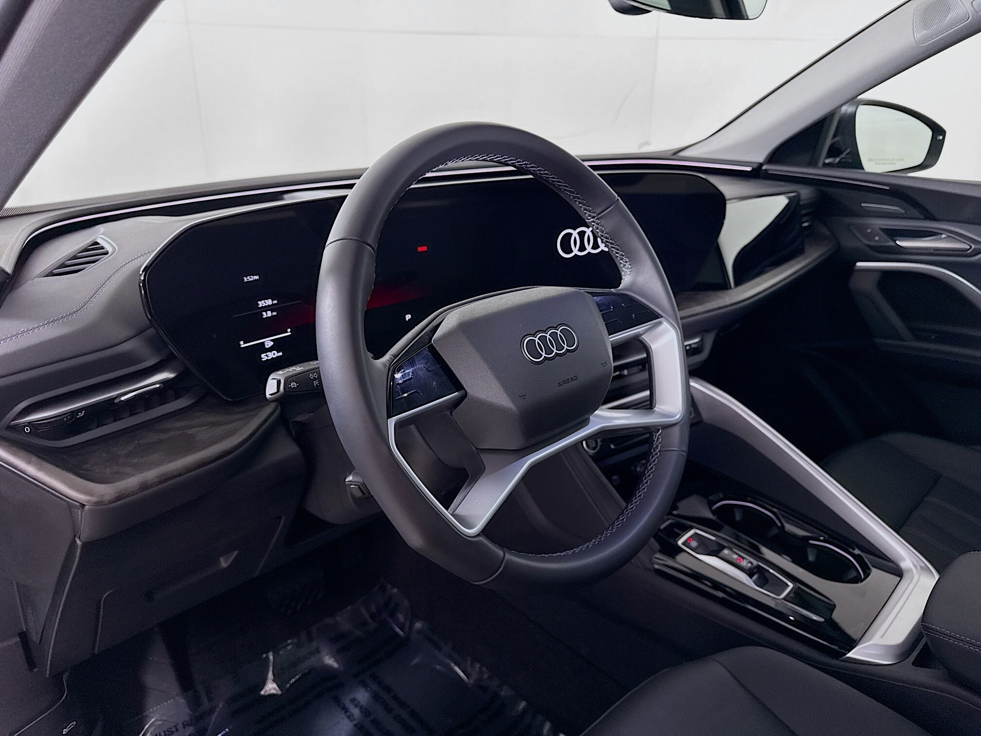 2025 Audi Q5 2.0T Premium Plus photo 4