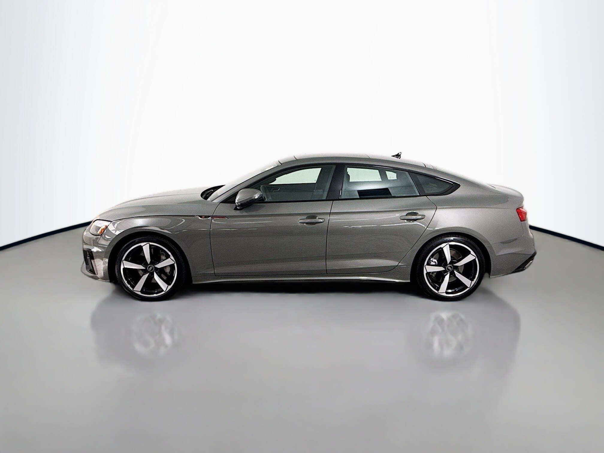 2025 Audi A5 45 S line Premium Plus photo 2