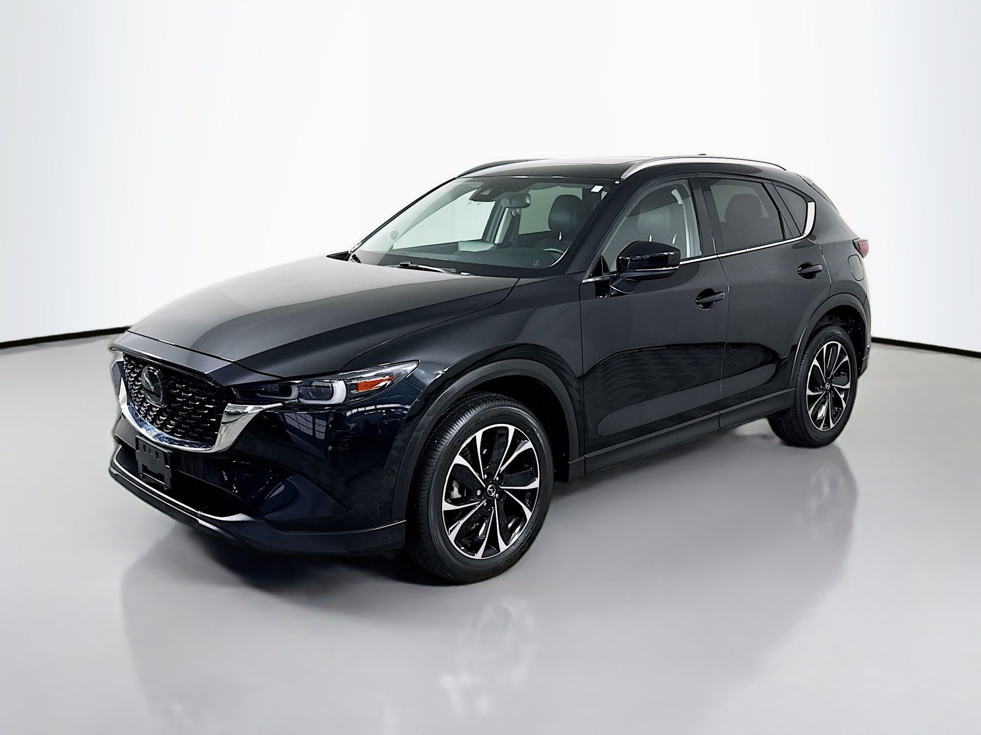 2023 Mazda CX-5 S Premium package Auto AWD's photo