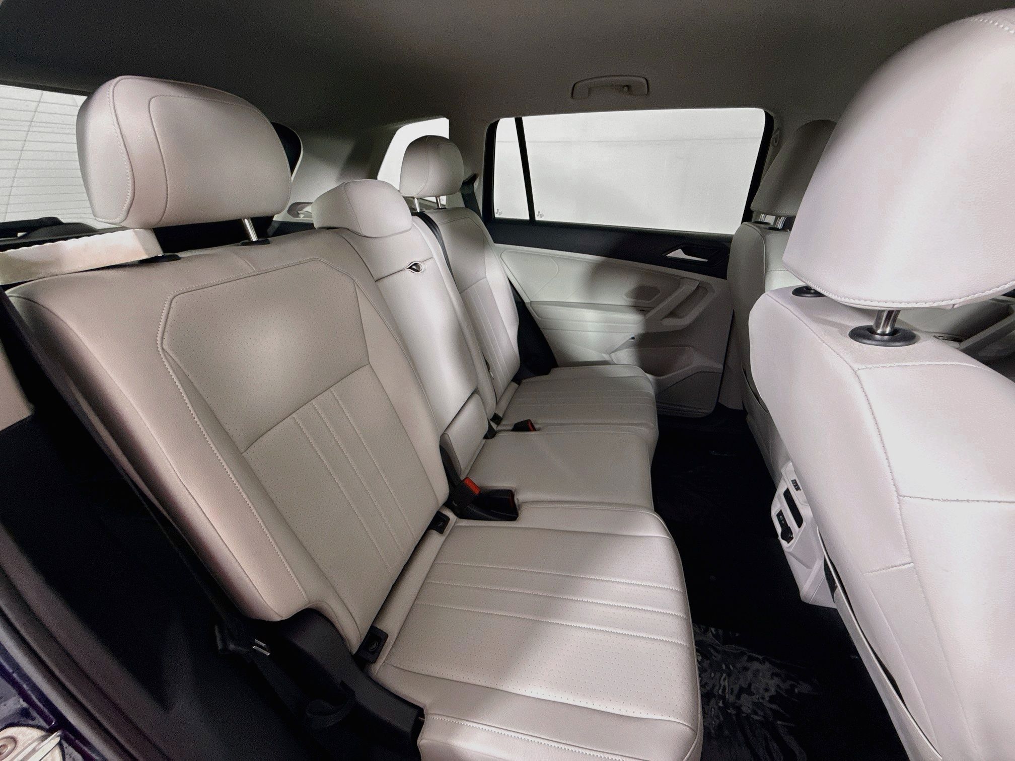 2024 Volkswagen Tiguan SE - Photo 25