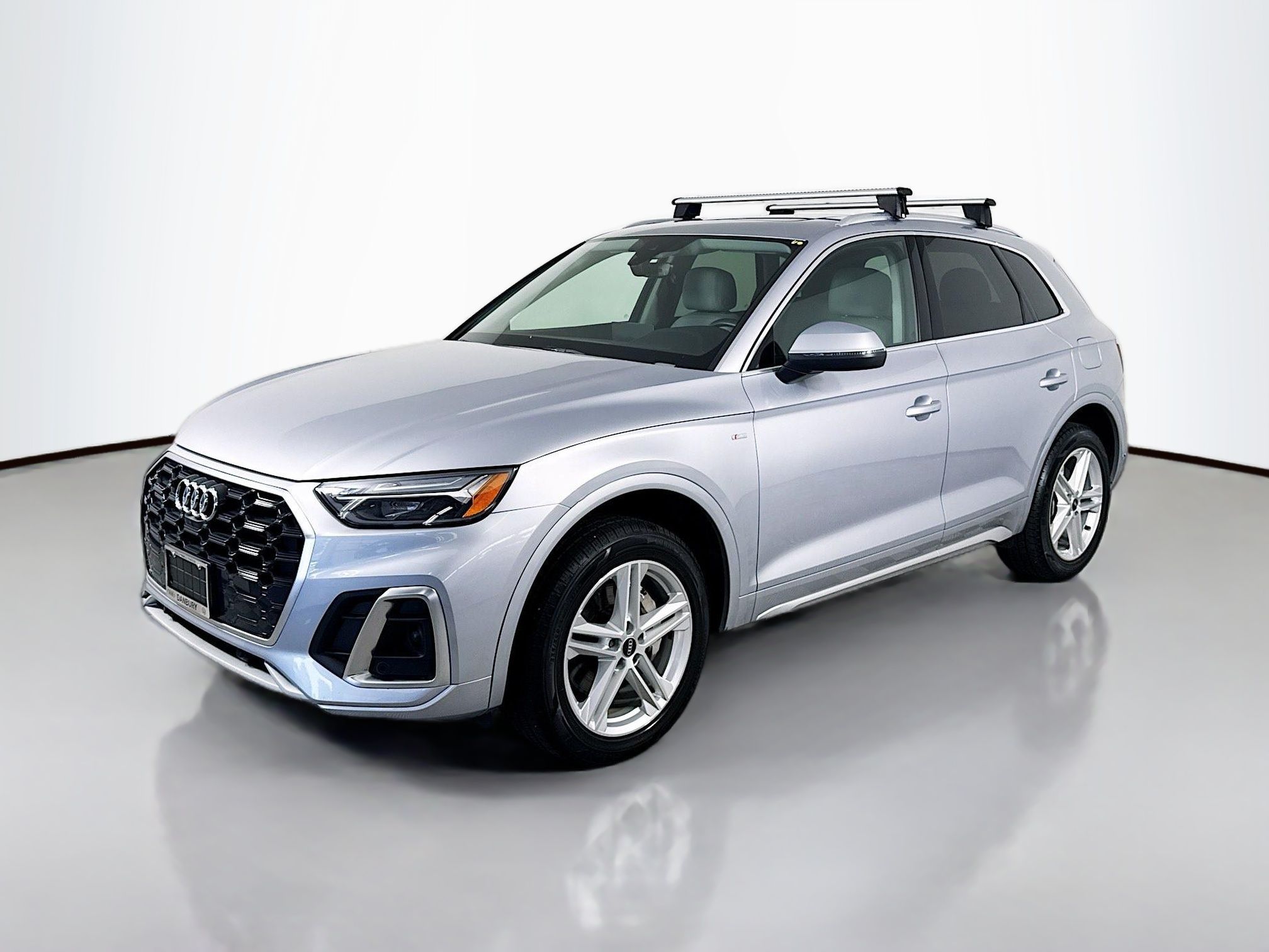 2021 Audi Q5 55 e Premium Plus's photo
