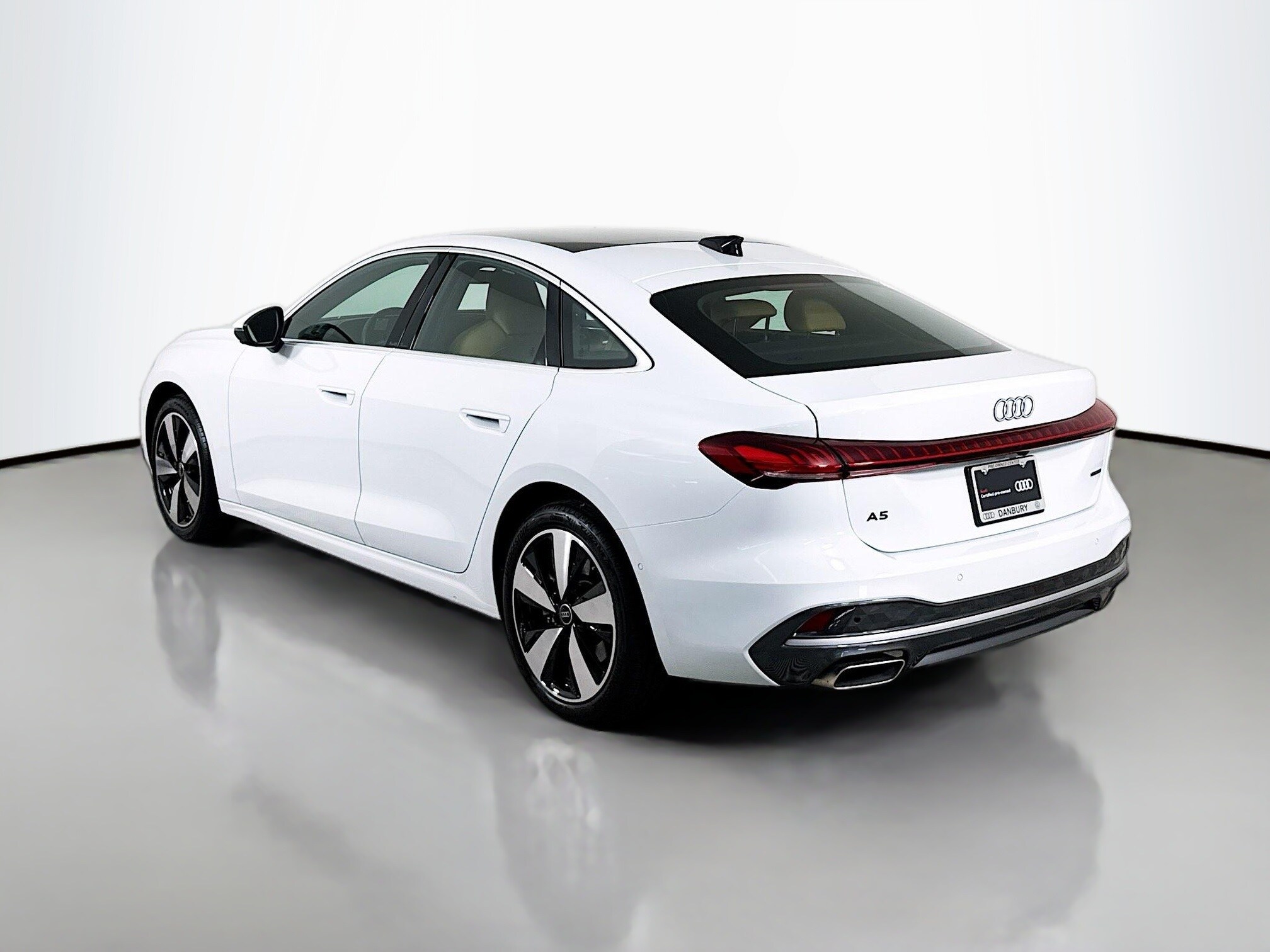 2025 Audi A5 2.0T Premium Plus photo 3