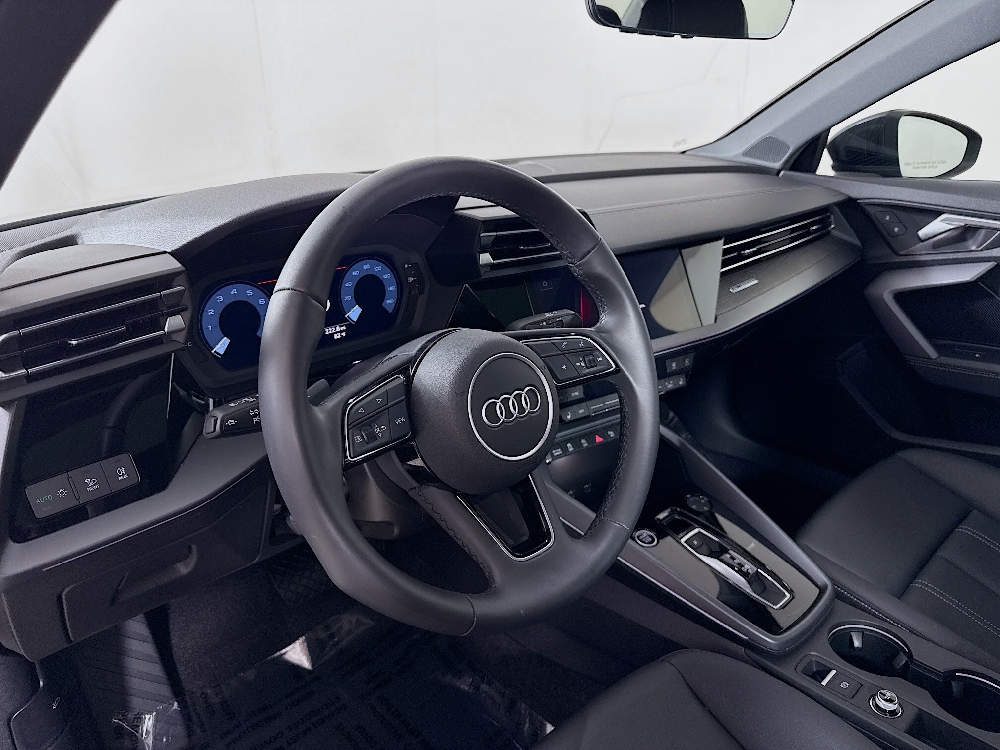 2025 Audi A3 40 Premium photo 4