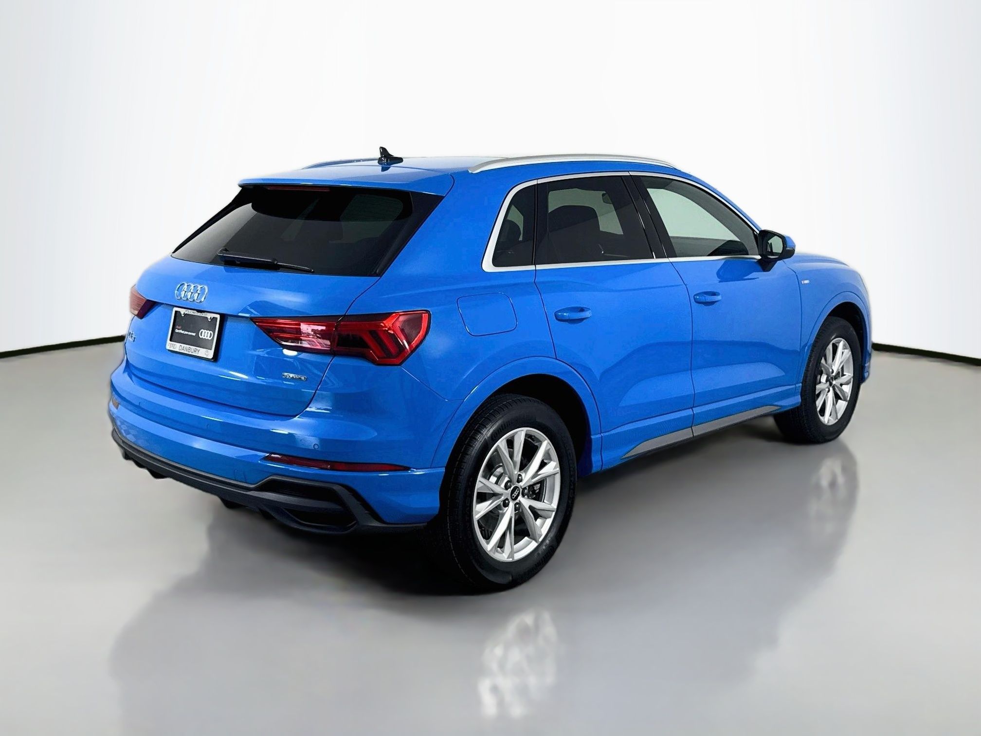 2023 Audi Q3 S Line Premium Plus - Photo 9