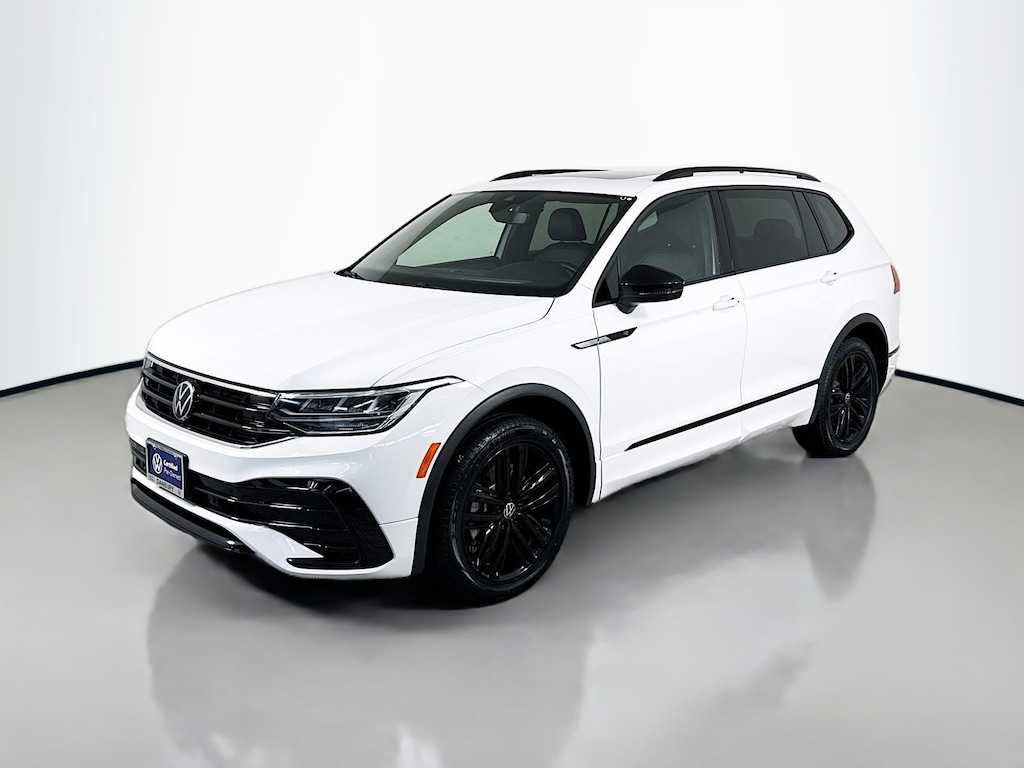 Certified 2022 Volkswagen Tiguan 2.0T SE R-Line Black SUV