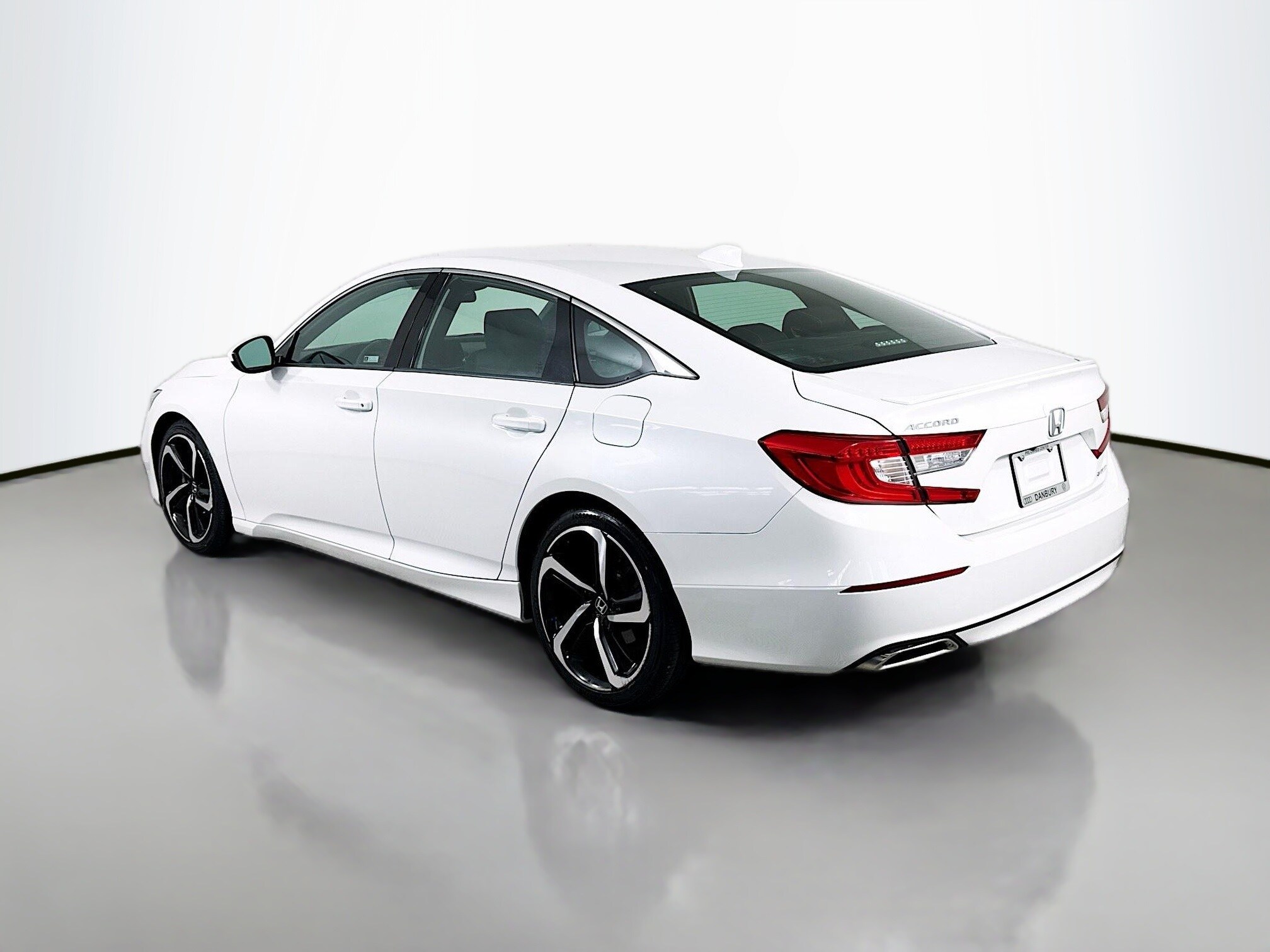 2018 Honda Accord Sport photo 3