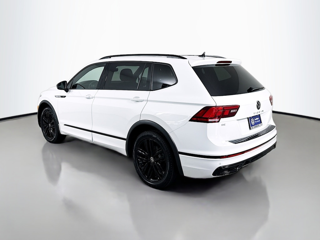 Certified 2022 Volkswagen Tiguan 2.0T SE R-Line Black SUV
