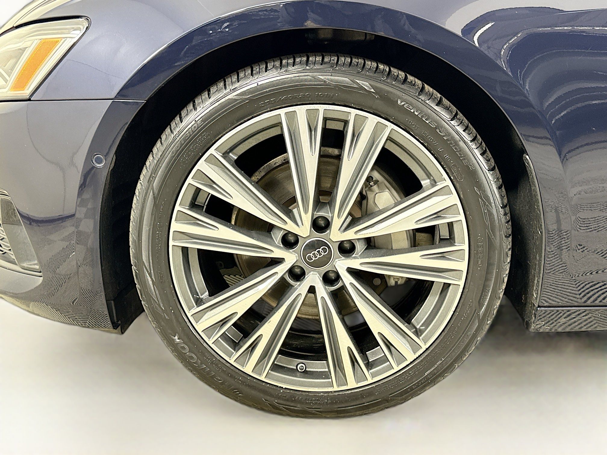 2024 Audi A6 Premium - Photo 30