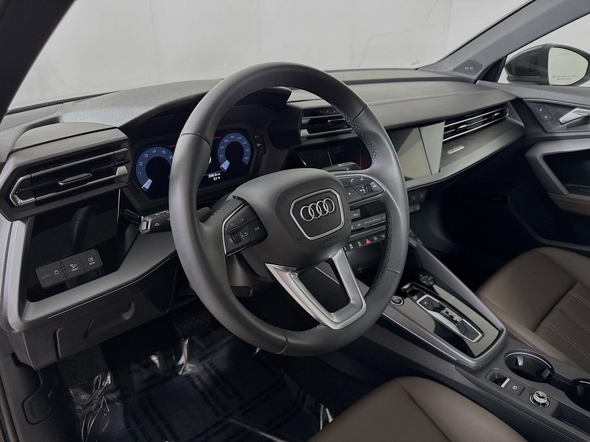 2025 Audi A3 40 Premium Plus photo 4