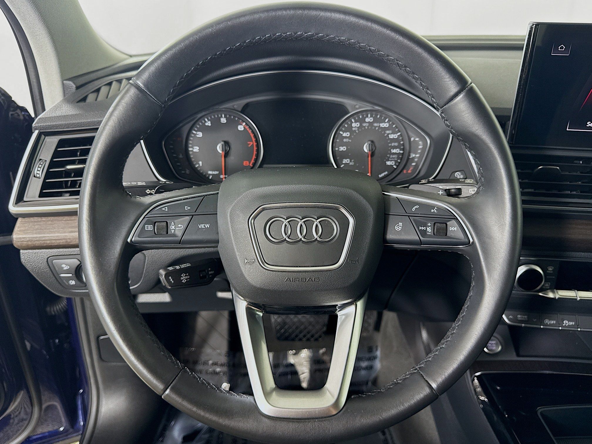 2023 Audi Q5 Premium - Photo 14