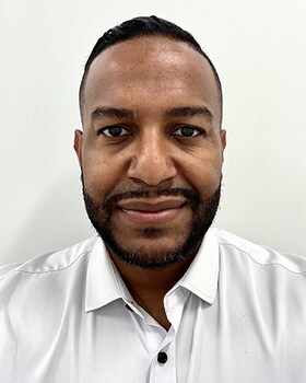 Staff member James Marte from ID_e0514f88e7fa