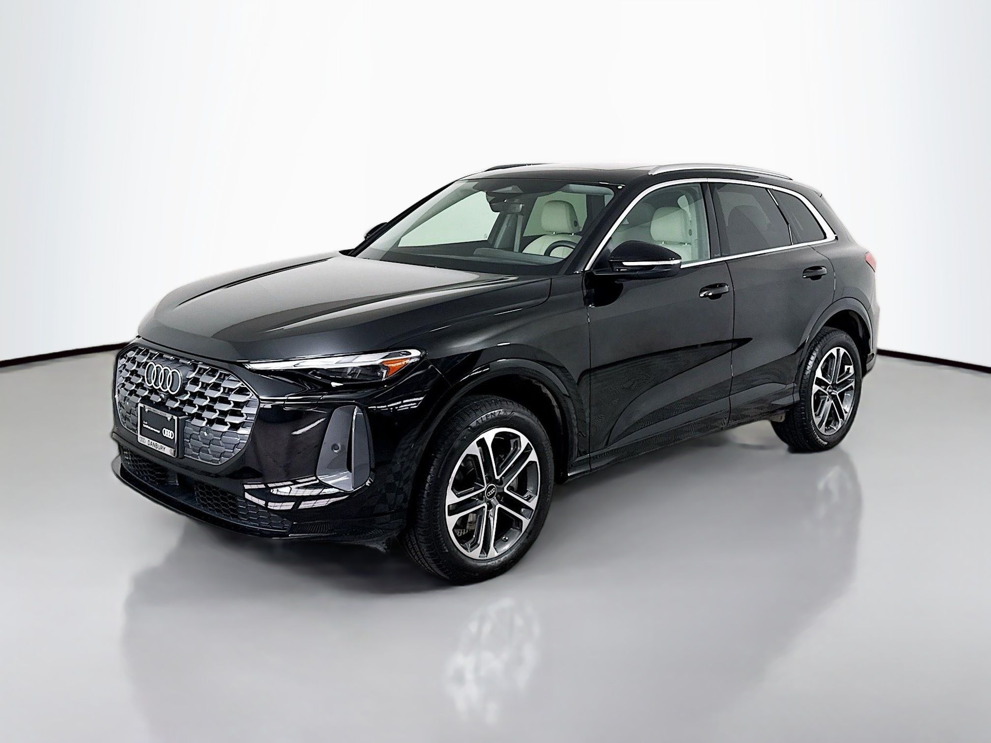 2025 Audi New Q5 Premium