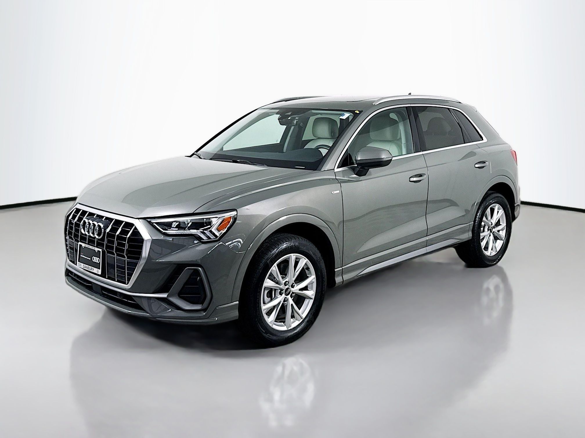 2023 Audi Q3 S Line Premium