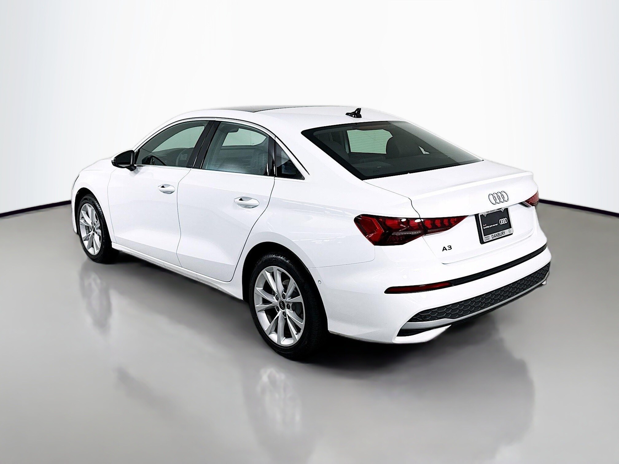 2025 Audi A3 40 Premium Plus photo 2