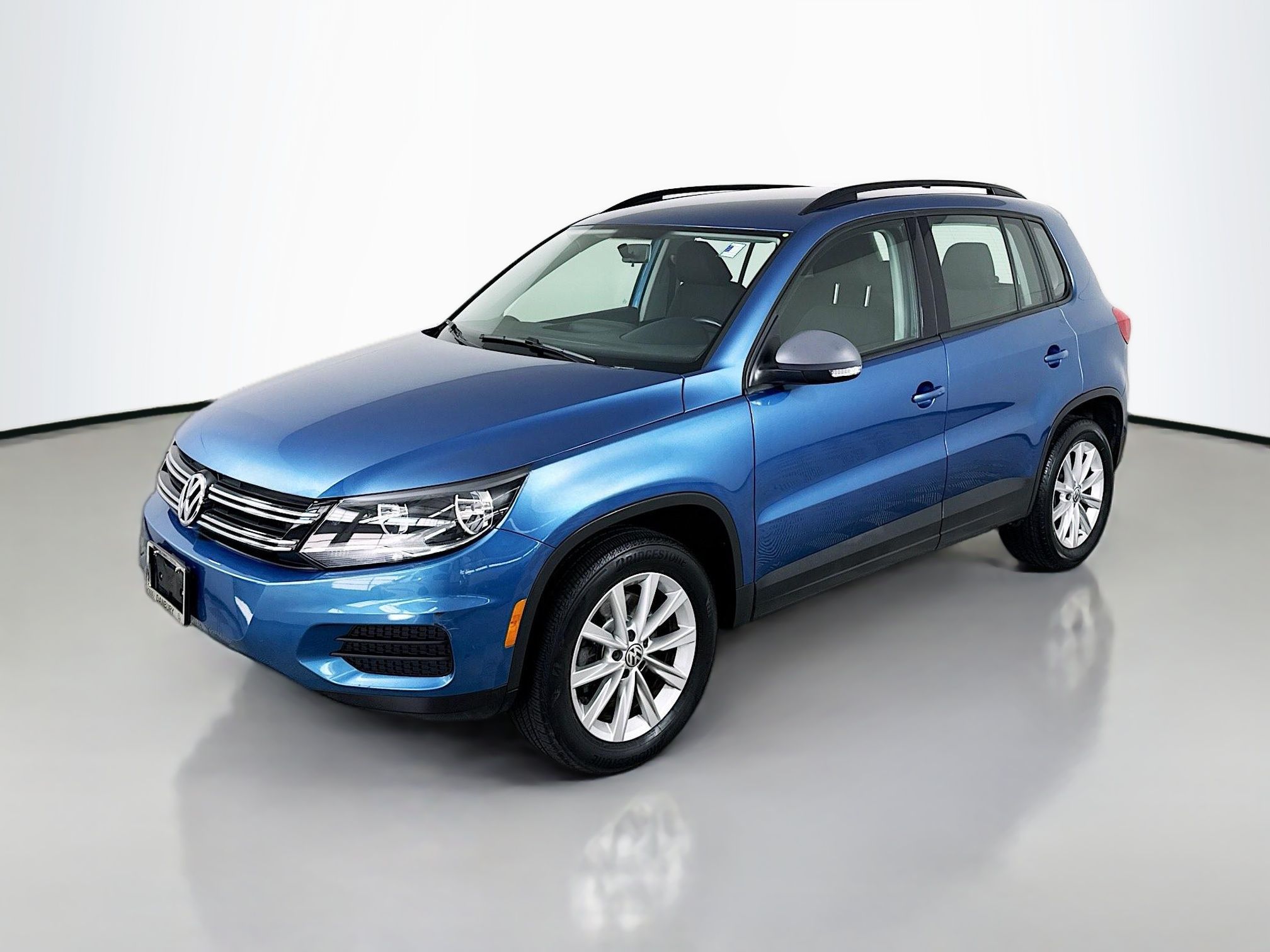 2018 Volkswagen Tiguan Limited Base