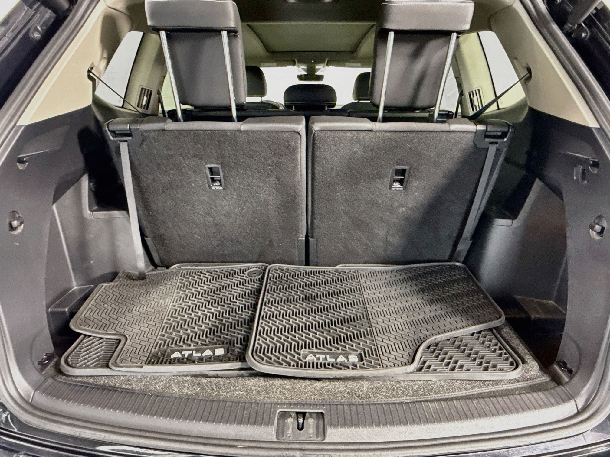 2023 Volkswagen Atlas SEL - Photo 25