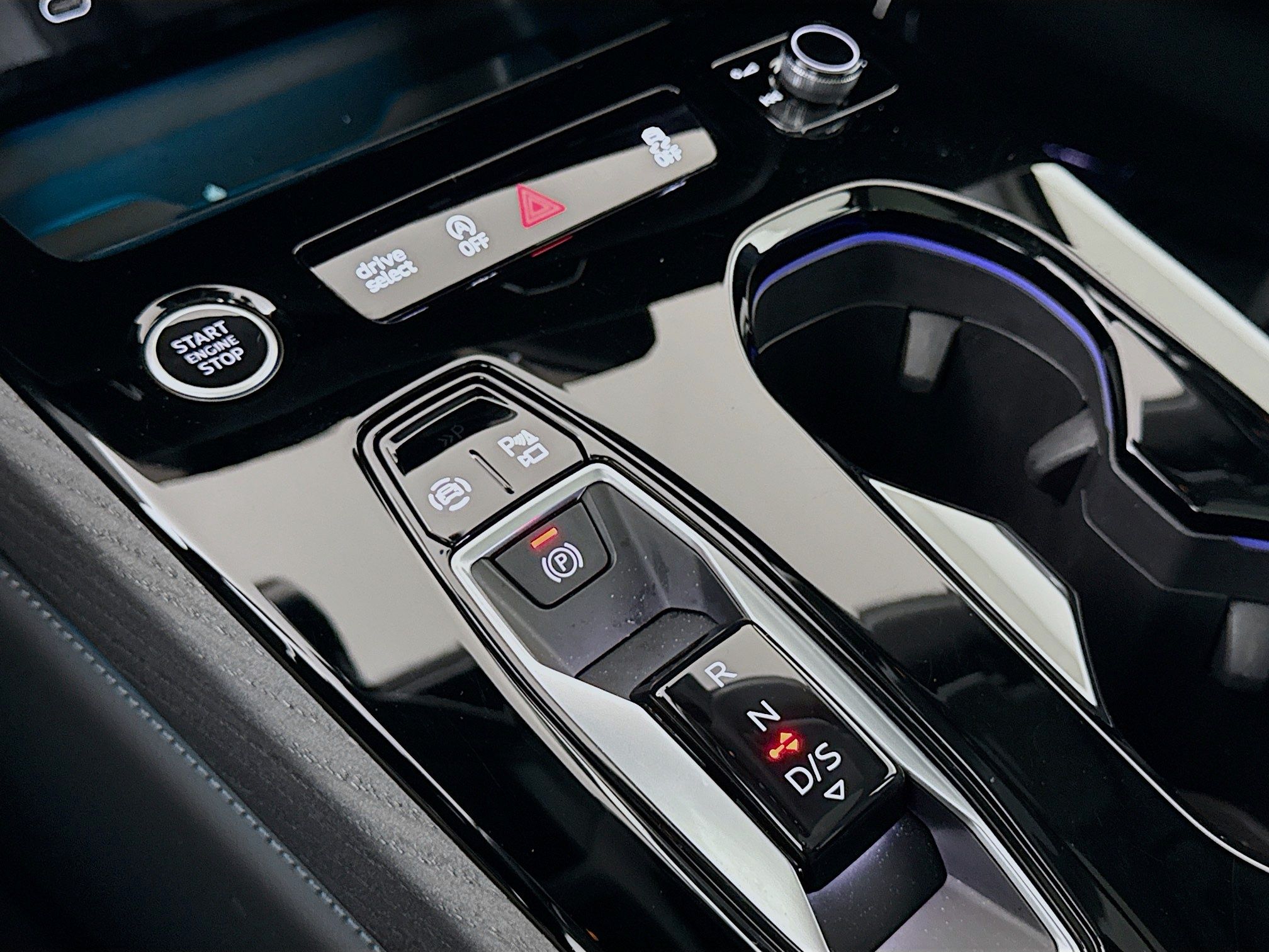 2025 Audi New A5 Premium Plus - Photo 19