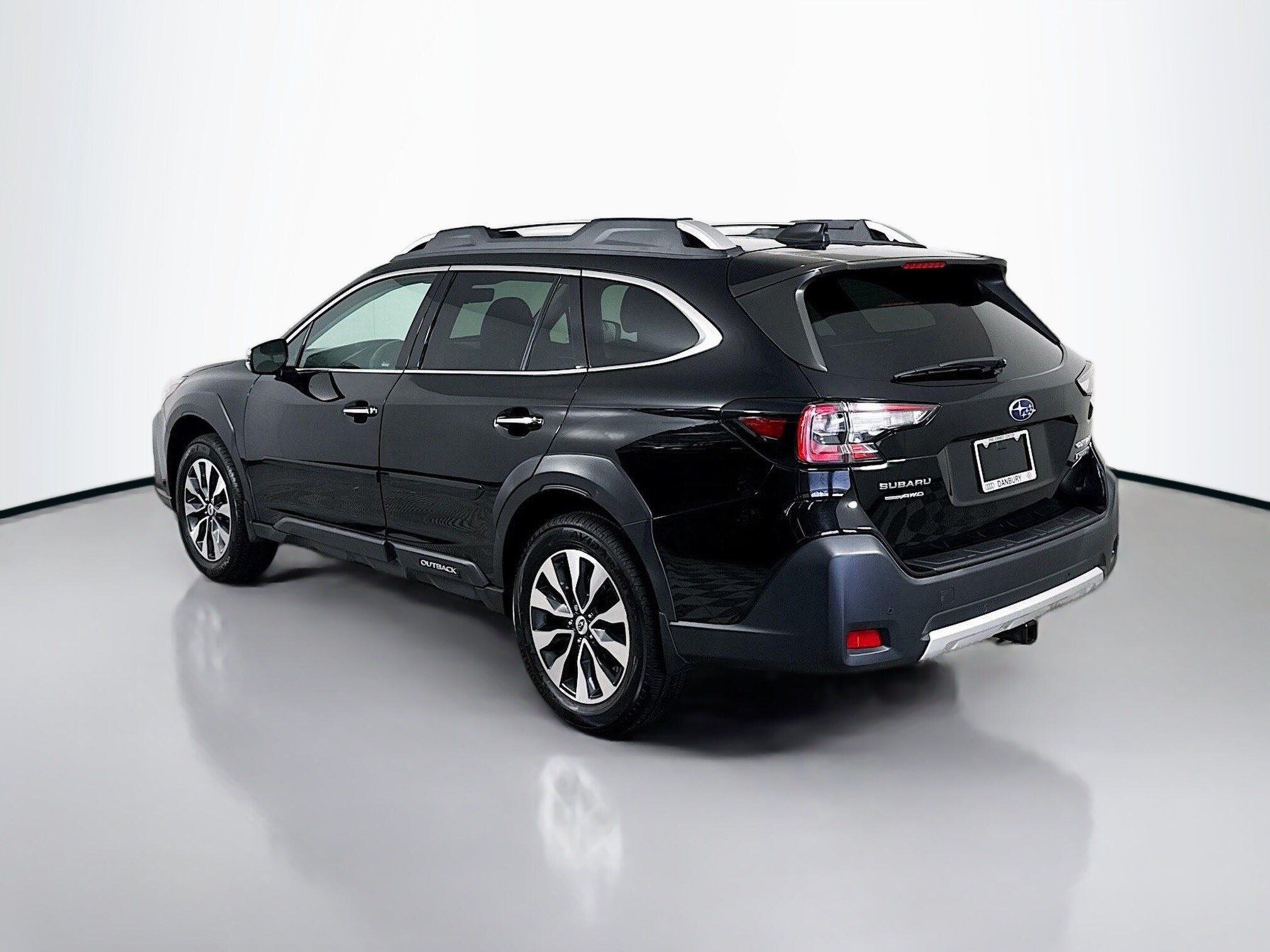 2023 Subaru Outback Touring XT photo 3