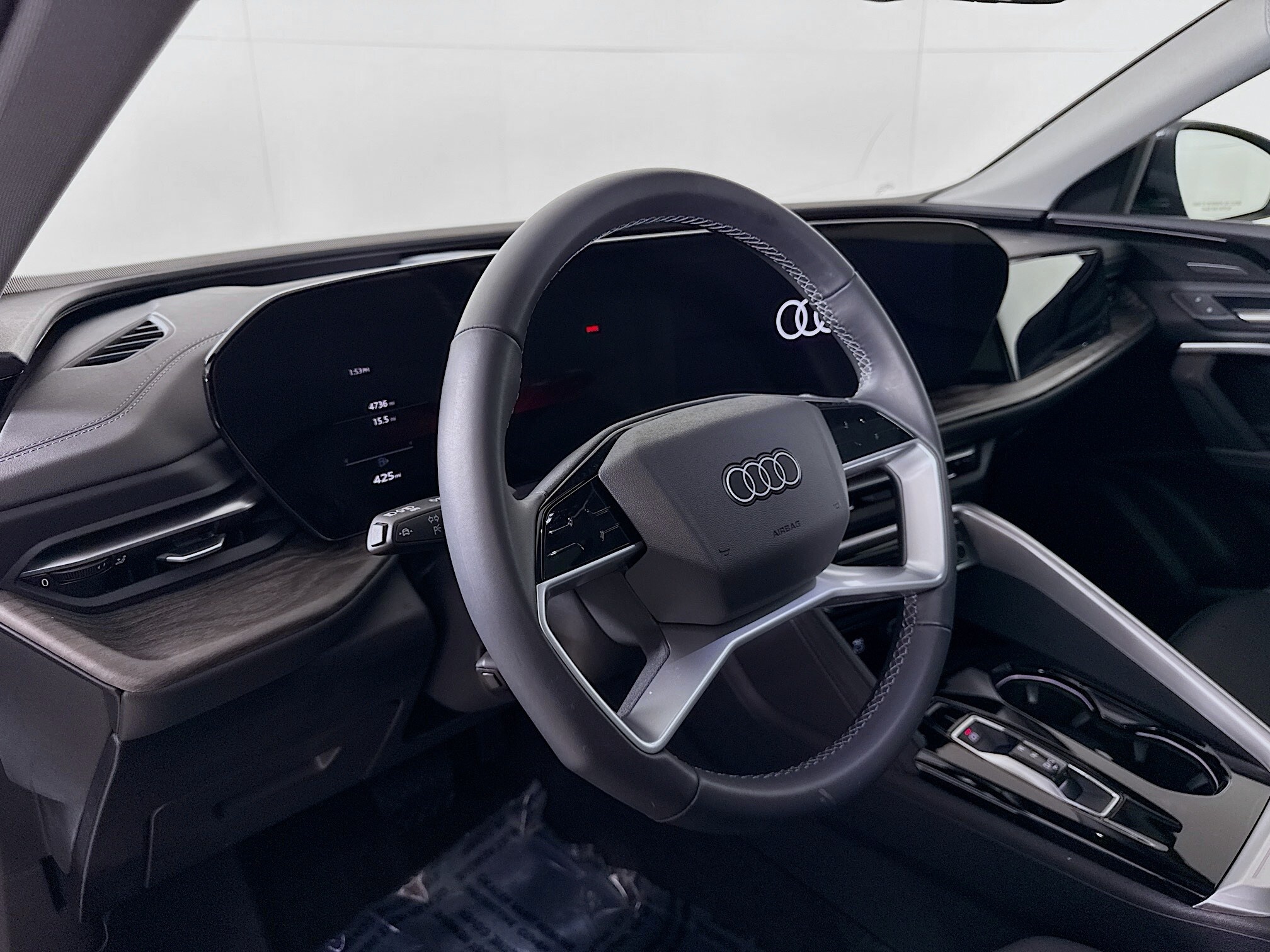 2025 Audi Q5 2.0T Premium Plus photo 4