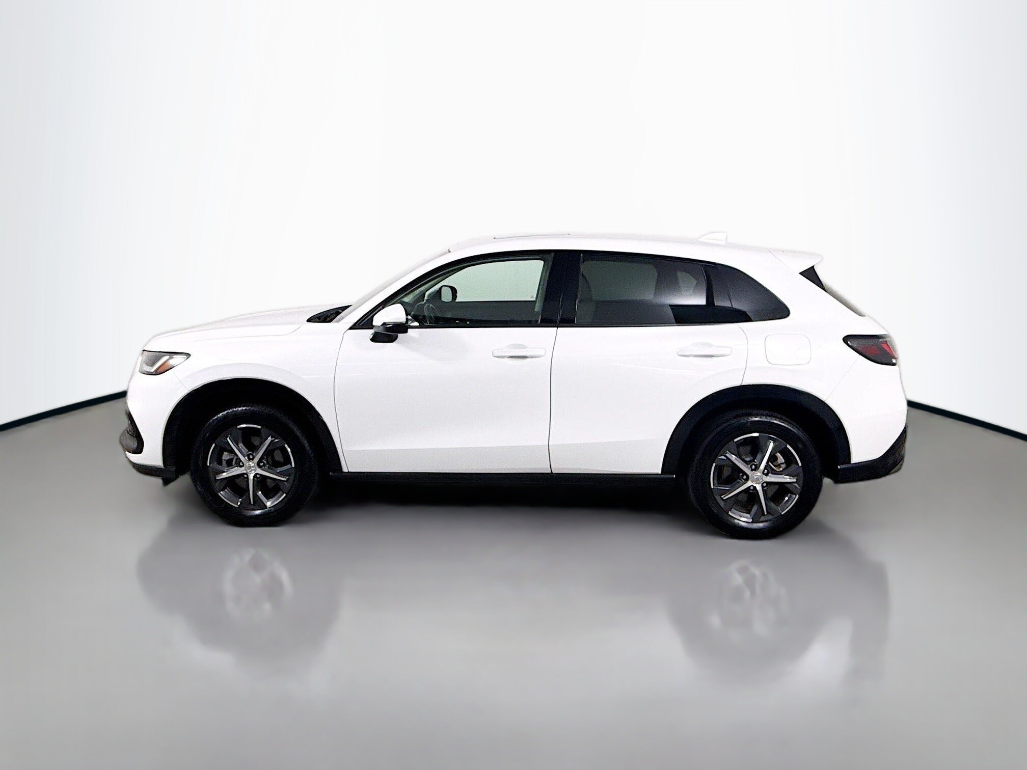 2025 Honda HR-V EX-L photo 2