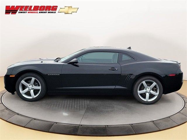 Used 2010 Chevrolet Camaro 2LT with VIN 2G1FC1EV4A9212721 for sale in Glencoe, Minnesota