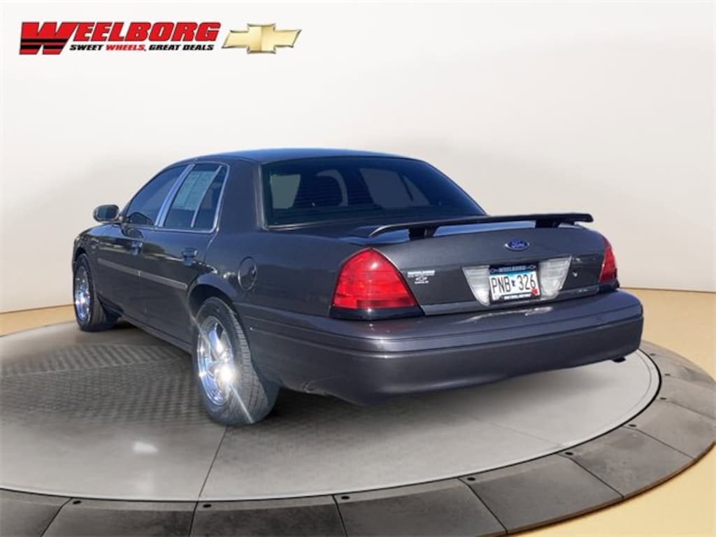 Used 2009 Ford Police Interceptor 4dr Sdn w/3.27 Axle Sedan