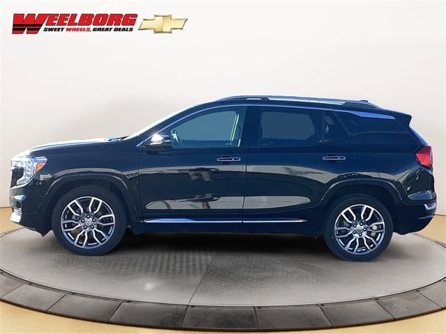 Used 2022 GMC Terrain Denali with VIN 3GKALXEV9NL157162 for sale in Glencoe, Minnesota