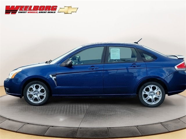 Used 2008 Ford Focus SE with VIN 1FAHP35N88W133608 for sale in Minneapolis, Minnesota