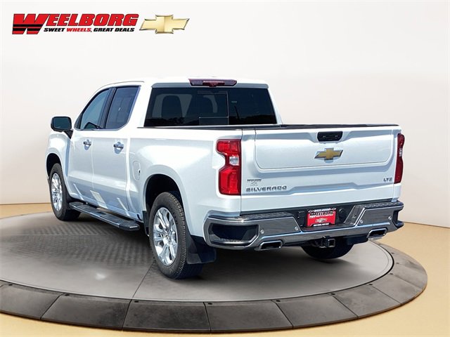 2022 Chevrolet Silverado 1500 LTZ photo 3