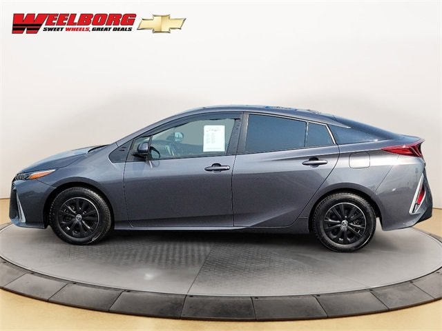 Used 2022 Toyota Prius Prime XLE with VIN JTDKAMFP9N3210362 for sale in Glencoe, MN