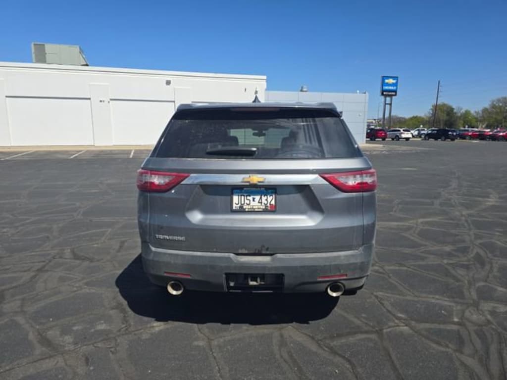 Used 2019 Chevrolet Traverse LS SUV